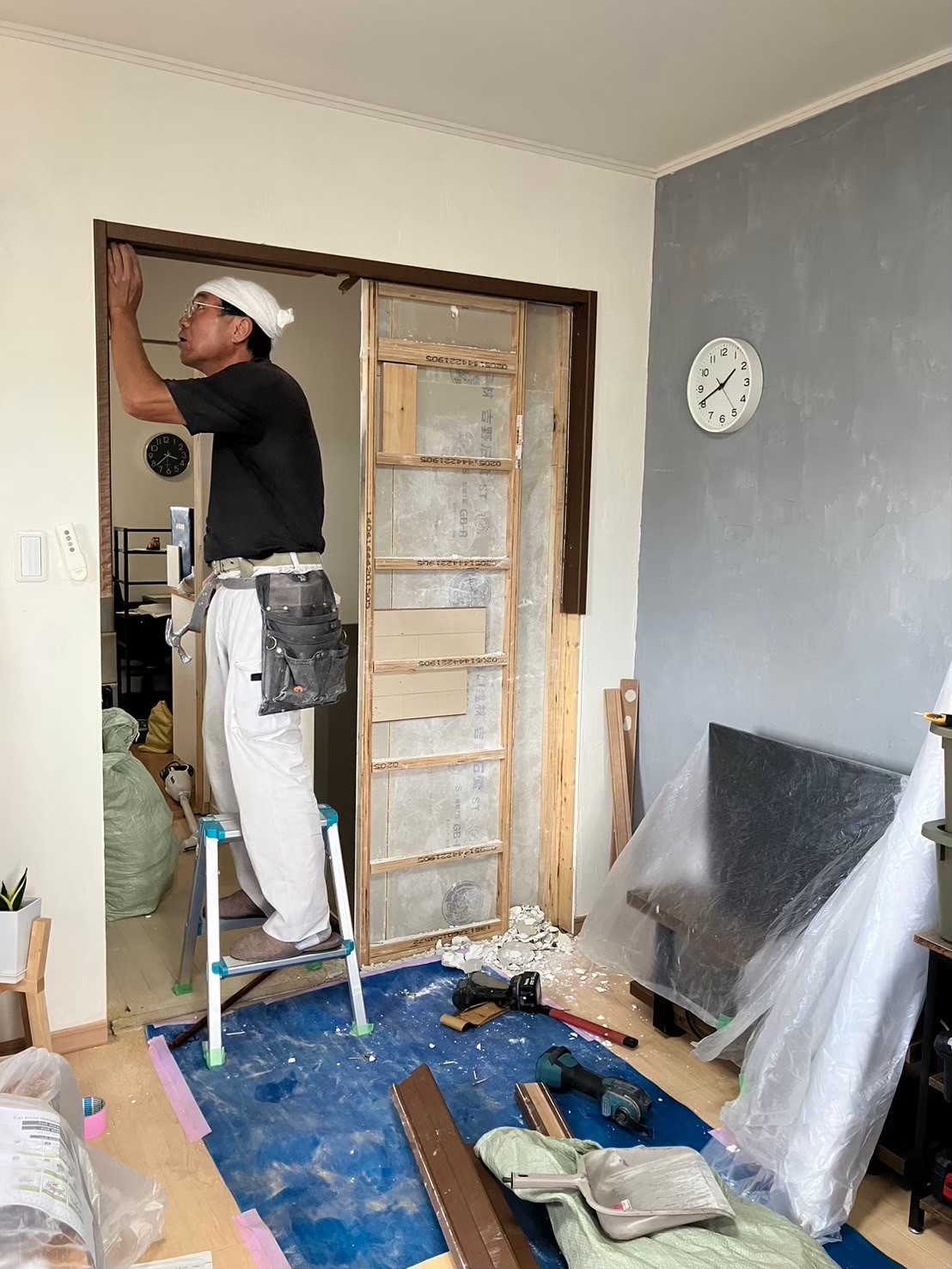 居住中の内装工事（戸建てリフォーム工事）